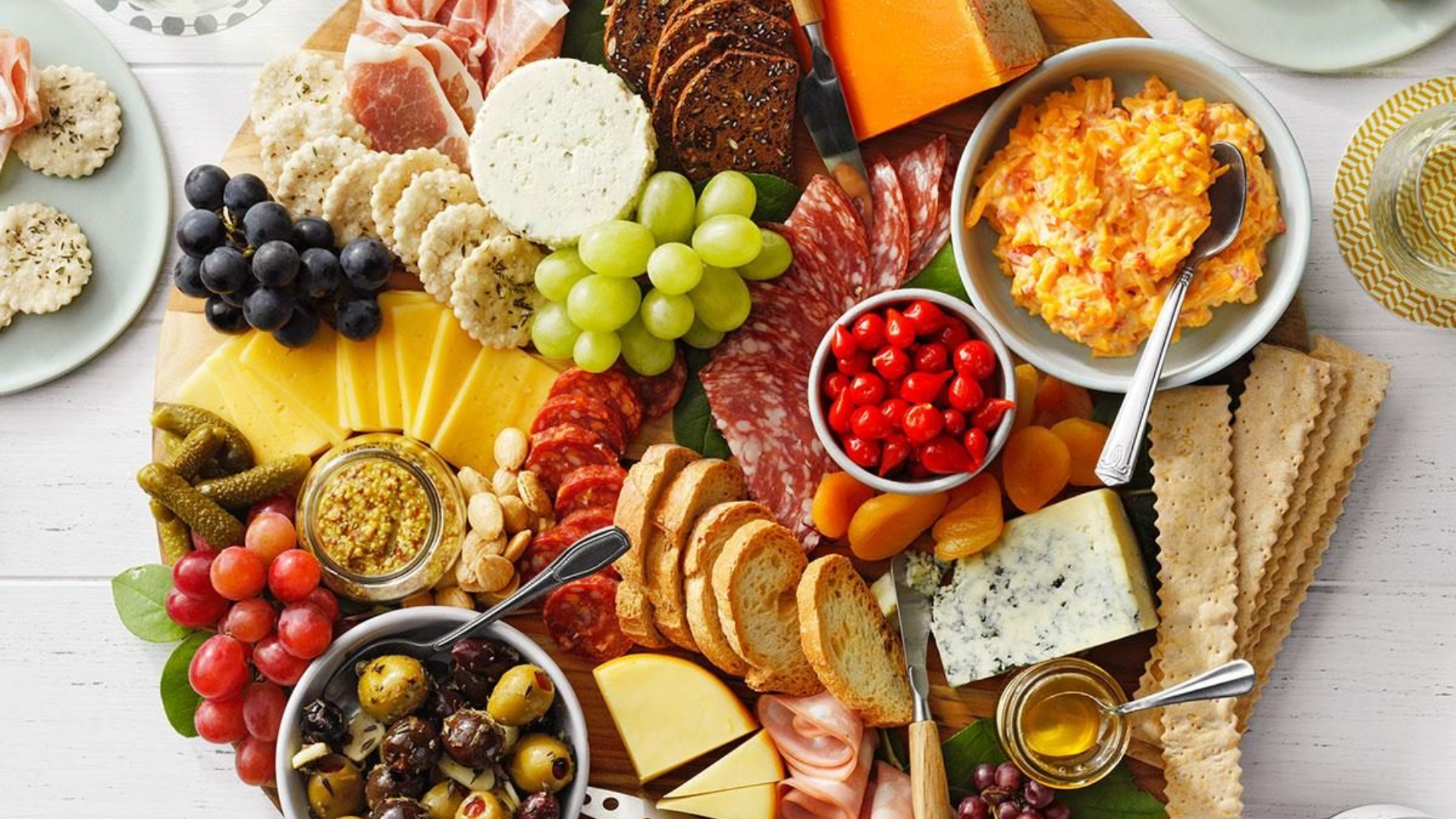Idées de Plateaux de Charcuterie Française pour Toutes les Occasions